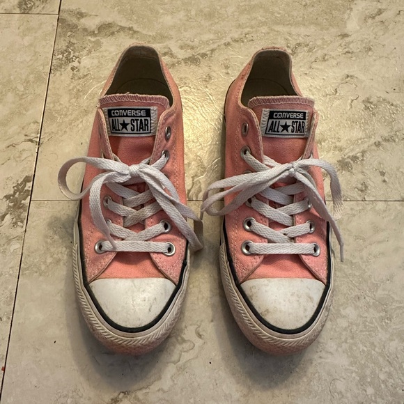 Converse All Star Light Pink Canvas Shoes - Picture 1 of 5
